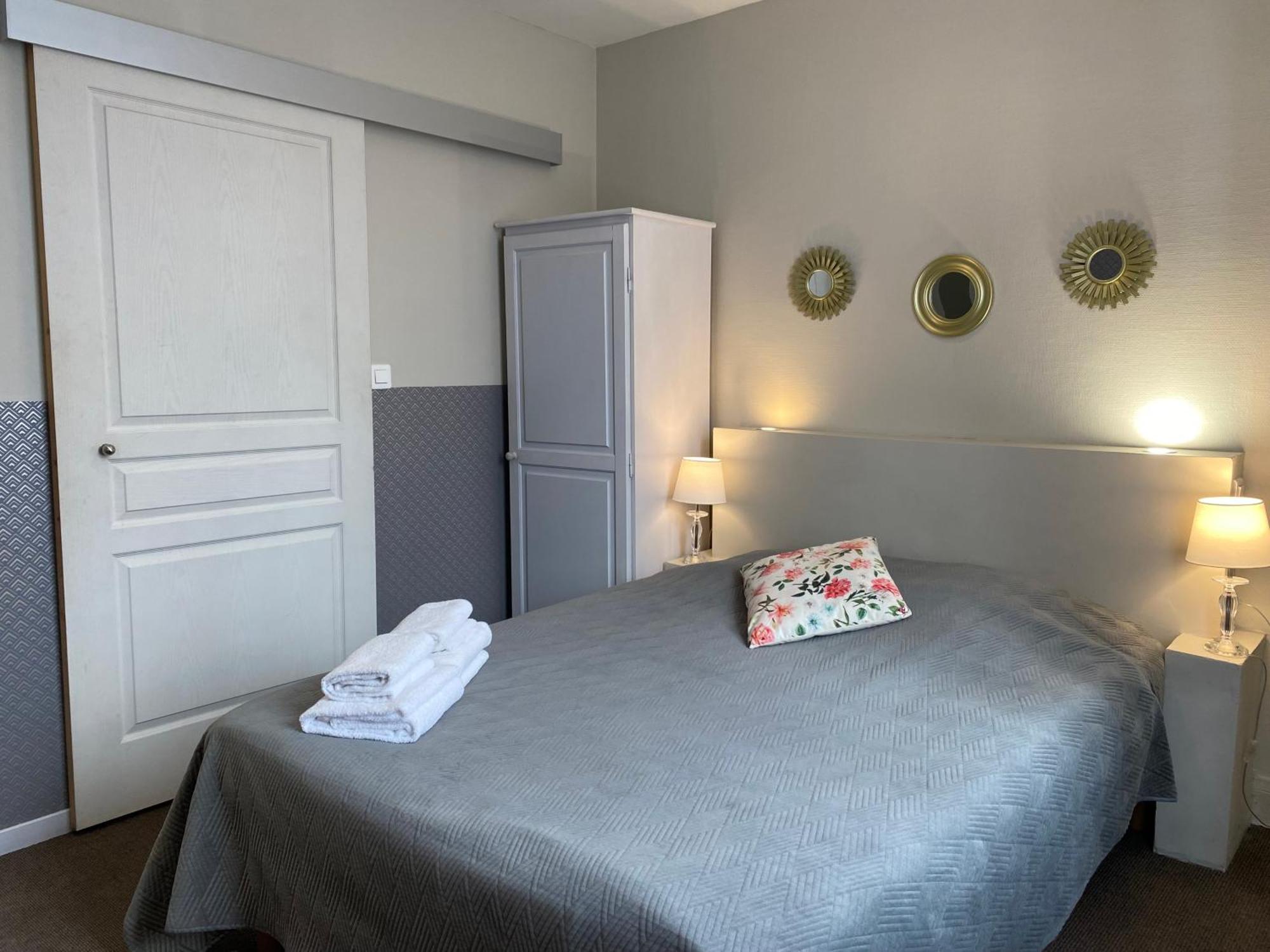 Hotel Saint Yves Nantes Eksteriør billede